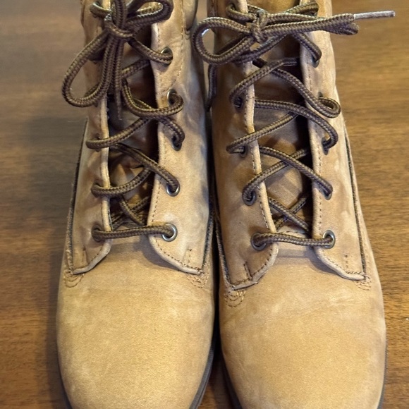 Nine West genuine suede leather lace up boots Y2K vintage 6 1/2 super cute. ❤️ - Picture 3 of 4